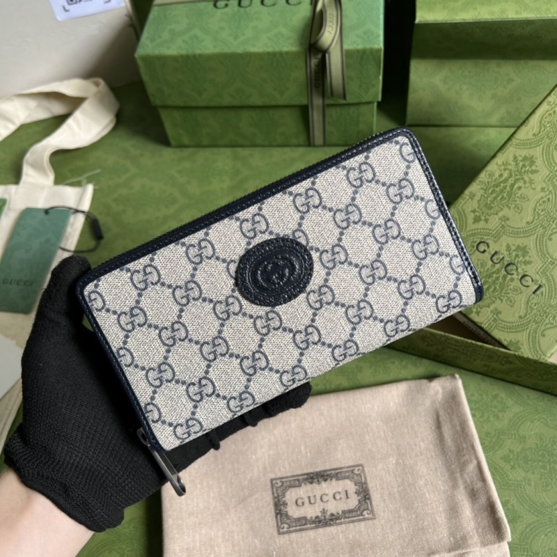 G*u*i wallets & purse